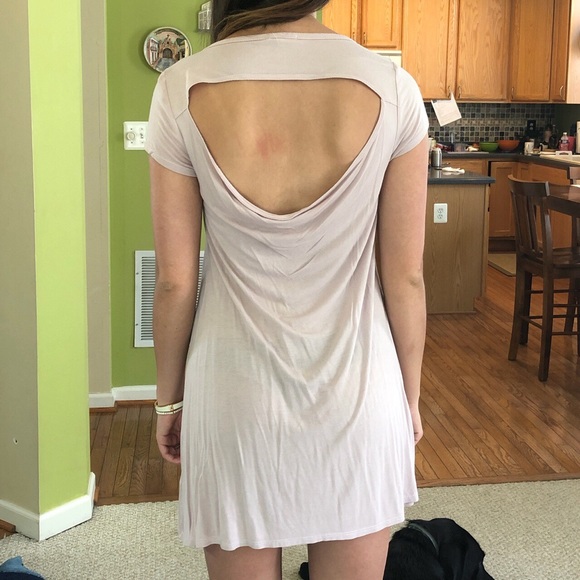 Light Pink Cutout back T-shirt Dress - Picture 3 of 3